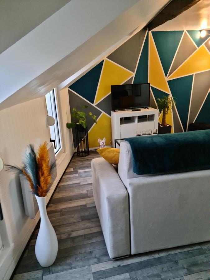 Un Appartement Qui A Du Chien Épernay Dış mekan fotoğraf